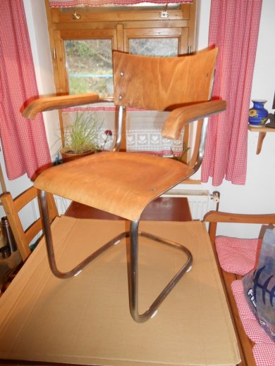 Renovace staré židle 